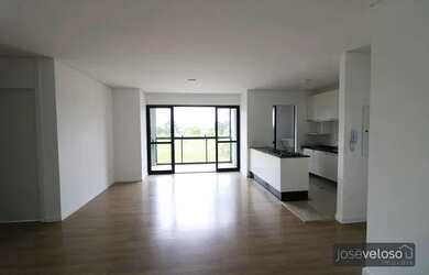 Imagem: O apartamento possui 3 Dormitórios, 3 Banheiros, 2 Vagas na