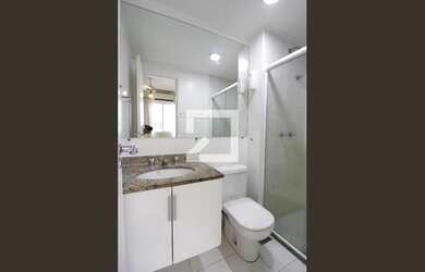 Imagem: O apartamento possui 2 Dormitórios, 2 Banheiros, 2 Vagas na