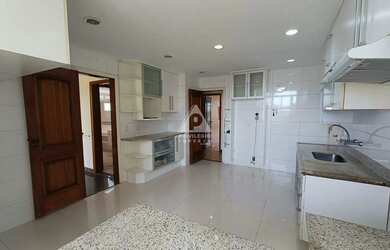 Imagem 7: Apartamento à venda com 225m² e 4 1 suíte quartos em Barra da Tijuca...