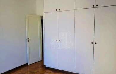 Imagem 13: Casa com 7 quartos, 2 suítes, 350m² por R$ 1.300.000,00 - Icaraí -...