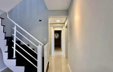 Imagem 6: Cobertura Duplex à venda, com 3 dormitórios, localizada no centro da