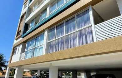 Imagem: O apartamento possui 3 Dormitórios, 1 Banheiro, 2 Vagas na