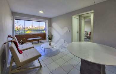 Imagem: O apartamento possui 2 Dormitórios, 2 Banheiros, 1 Vaga na