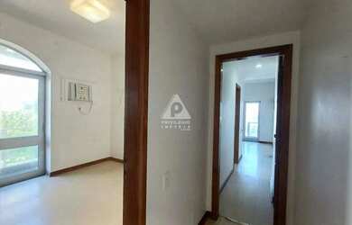 Imagem 14: Apartamento à venda com 225m² e 4 1 suíte quartos em Barra da Tijuca...