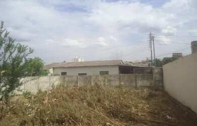 Imagem: O terreno possui 140m² de Área e está localizado em Brasil