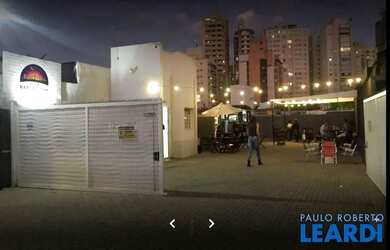 Imagem 9: Casa com 1 Quarto s e 2 banheiro s para Alugar, 260 m² por R$ 2250 /...
