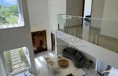 Imagem: A casa em condomínio possui 4 Dormitórios, 5 Banheiros, 3