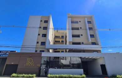 Imagem: O apartamento possui 3 Dormitórios, 2 Banheiros, 2 Vagas na