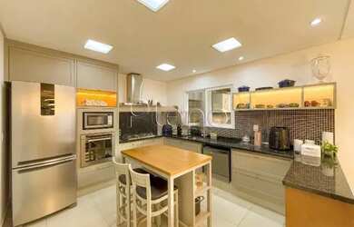 Imagem 15: Casa à Venda no Condomínio Portal do Jequitibá em Valinhos, no bairro...