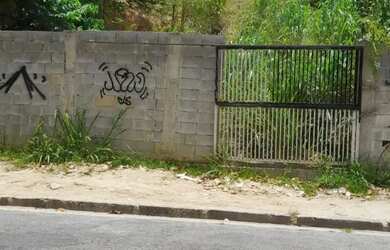 Imagem: O terreno possui 756m² de Área e está localizado em Pechincha