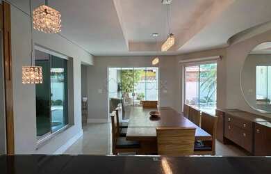 Imagem: A casa em condomínio possui 3 Dormitórios, 5 Banheiros, 4