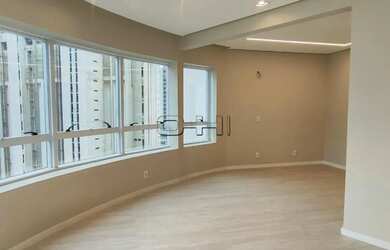 Imagem: O apartamento possui 2 Dormitórios, 3 Banheiros, 3 Vagas na