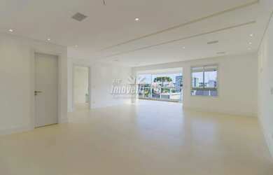 Imagem: O apartamento possui 4 Dormitórios, 5 Banheiros, 3 Vagas na