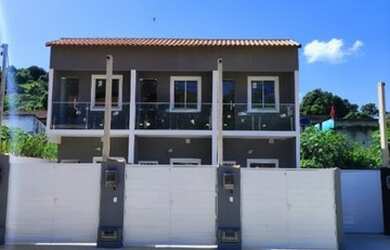 Imagem: A casa possui 2 Dormitórios, 2 Banheiros, 1 Vaga na garagem