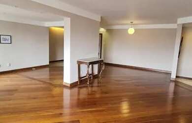 Imagem: O apartamento possui 4 Dormitórios, 5 Banheiros, 3 Vagas na