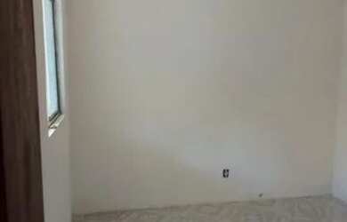 Imagem 4: Casa 1/4. 1 Banheiroe1 Dormitório