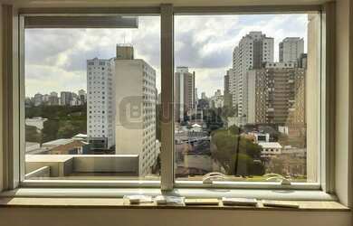 Imagem: O depósito possui 1 Vaga na garagem, 35m² de Área e está