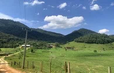 Imagem: A fazenda possui 840.000m² de Área e está localizado em