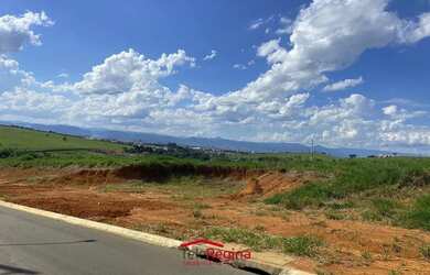 Imagem: O terreno possui 250m² de Área e está localizado em Parque