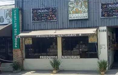 Imagem: O depósito possui 4 Vagas na garagem, 267m² de Área e está