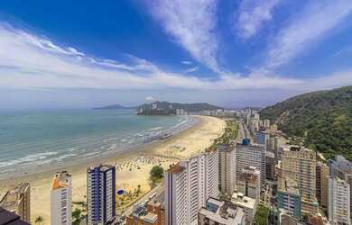 Imagem: O apartamento possui 4 Dormitórios, 5 Banheiros, 3 Vagas na