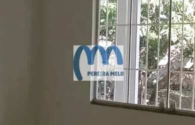 Imagem 10: Casa à venda com 3 quartos, 1 suíte, 180m²