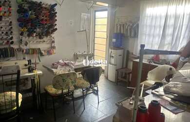 Imagem 12: Casa residencial com 4 quartos sendo 1 suíte disponível para venda no...