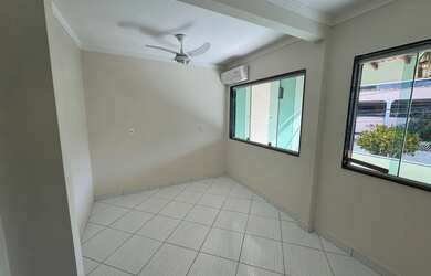 Imagem 10: CASA DUPLEX 5 Quartos ( 4 suítes )