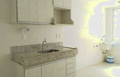 Imagem: O apartamento possui 1 Dormitório, 1 Banheiro e 1 Vaga na garagem