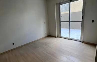 Imagem: O apartamento possui 2 Dormitórios, 2 Banheiros, 2 Vagas na