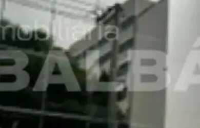 Imagem: O depósito possui 2 Vagas na garagem, 418m² de Área e Imóvel