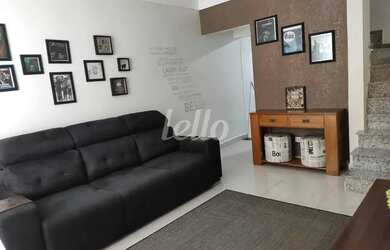 Imagem: A casa possui 2 Dormitórios, 2 Banheiros, 1 Vaga na garagem