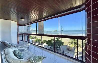 Imagem: O apartamento possui 3 Dormitórios, 4 Banheiros, 2 Vagas na