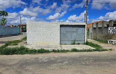 Imagem: O terreno possui 180m² de Área e está localizado em Catu