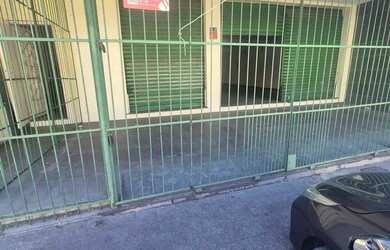 Imagem: O depósito possui 120m² de Área e está localizado em Bonsucesso