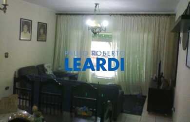 Imagem: A casa possui 3 Dormitórios, 5 Banheiros, 3 Vagas na garagem