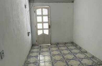 Imagem 2: Casa a venda. 1 Banheiroe2 Dormitórios