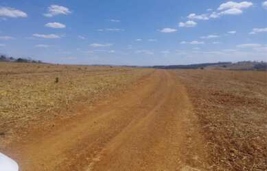 Imagem: Fazenda de 128 alqueires em Doverlandia-Go
