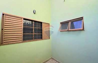 Imagem 14: Vende-se casa no Centro em Jardinópolis