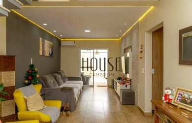 Imagem: A casa em condomínio possui 3 Dormitórios, 4 Banheiros, 3