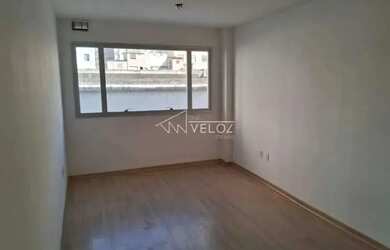 Imagem: O depósito possui 22m² de Área e está localizado em Centro