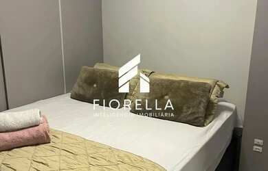 Imagem: O studio possui 1 Dormitório, 1 Banheiro, 2 Vagas na garagem