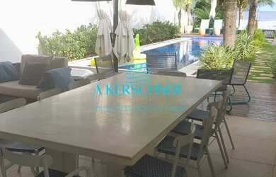 Imagem 2: Maravilhosa casa pé na areia, 6 suítes à venda na praia de Juquehy