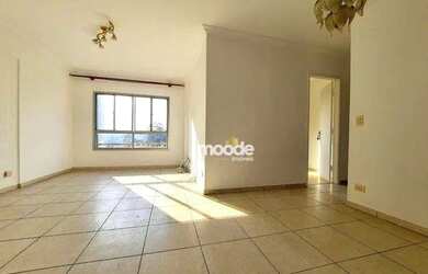 Imagem: O apartamento possui 2 Dormitórios, 2 Banheiros, 72m² de Área