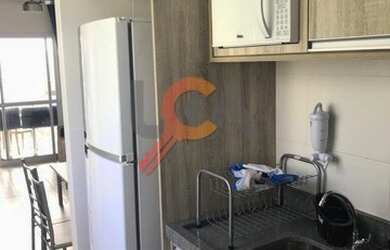 Imagem: O apartamento possui 2 Dormitórios, 1 Banheiro, 2 Vagas na