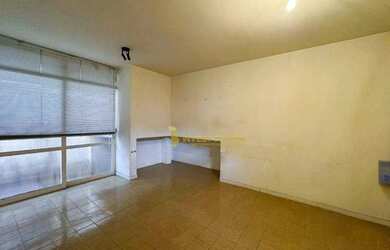 Imagem 8: Casa com com 4 quartos e 261m² para alugar