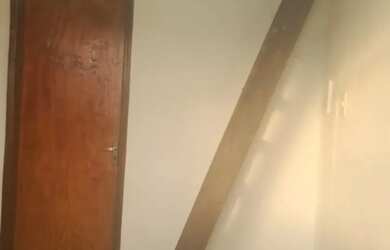 Imagem: A casa possui 2 Dormitórios, 1 Banheiro e está localizado