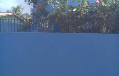 Imagem: A casa possui 3 Dormitórios, Acomodam 10 pessoas e 1 Vaga na