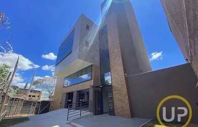 Imagem: O depósito possui 562m² de Área e está localizado em Boa