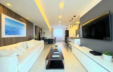 Imagem: O apartamento possui 2 Dormitórios, 2 Banheiros, 2 Vagas na